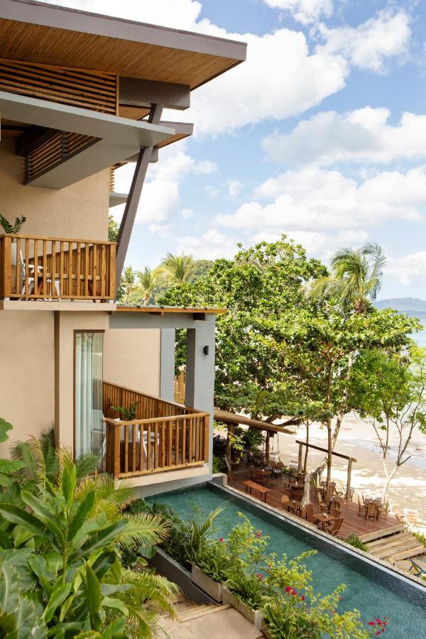 Maremegmeg Beach Club El Nido Exterior photo